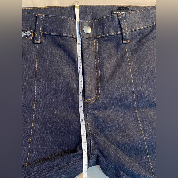 Club Monaco cropped jean. EUC - Picture 7 of 13